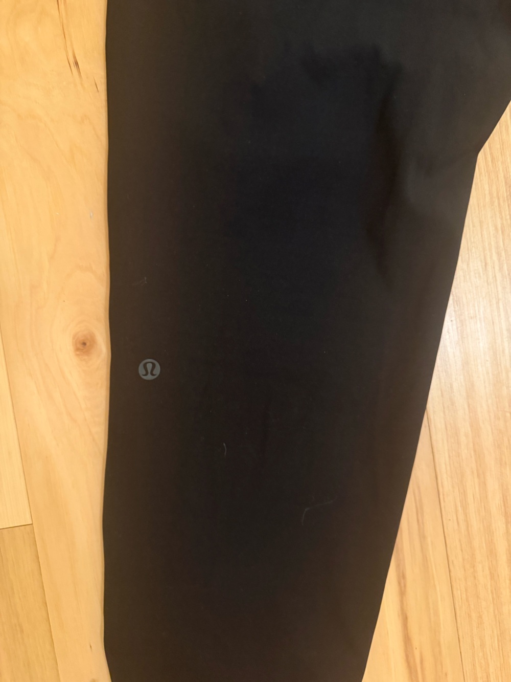 lululemon athletica Black Women's Jogger Track Pants - Picture 3 of 4